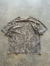 Load image into Gallery viewer, 90’s Distressed Mossy Oak Treestand Camo T-Shirt (L)