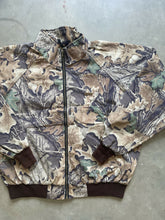 Load image into Gallery viewer, Vintage Woolrich Realtree Advantage Camo Jacket (XL)