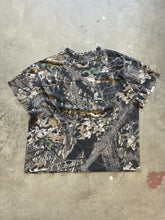 Load image into Gallery viewer, Vintage Mossy Oak Breakup Camo Cut Sleeve Shirt (2XL)