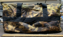 Load image into Gallery viewer, Xl Vintage Fieldline Mossy Oak Hunting Duffle Bag