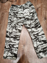 Load image into Gallery viewer, Columbia Gallatin Wool White Cam Pants 38x30