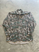 Load image into Gallery viewer, Vintage Mossy Oak Greenleaf Camo Chamois (L)
