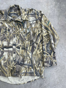 Vintage Classics Realtree Advantage Wetlands Camo Buttonup (L)