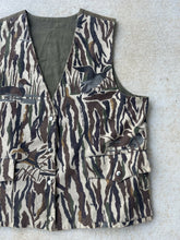 Load image into Gallery viewer, Vintage Custom Ducks Unlimited Camo Tuxedo Vest (XL)