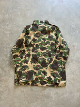 Load image into Gallery viewer, Vintage Duck Camo Button Up Shirt (M)