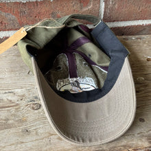Load image into Gallery viewer, 00’s Banded Duck Hunting Club Hat
