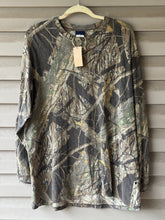Load image into Gallery viewer, 00’s Mossy Oak Shadowbranch Shirt (XL)