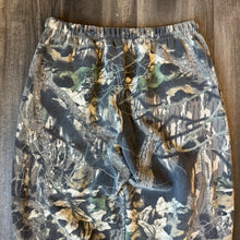 Load image into Gallery viewer, 1990’s Jerzees Mossy Oak Breakup Camo Cotton Sweatpants (XL)