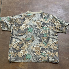 Load image into Gallery viewer, 90’s Sasquatch Realtree Advantage Henley Shirt (XL)🇺🇸