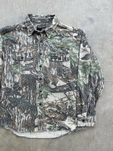Load image into Gallery viewer, 90’s Rattlers Brand Realtree Camo Chamios Shirt (L) 🇺🇸