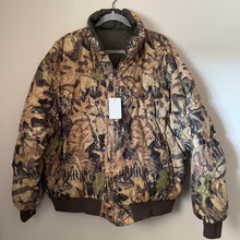 Load image into Gallery viewer, 00’s Browning X-Change System Mossy Oak Forest Floor Reversible Puffer Jacket (XXL)