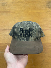Load image into Gallery viewer, Vintage MossyOak Break-Up Camo “Flint Ink” SnapBack Hat