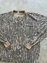 Load image into Gallery viewer, Vintage Realtree Camo Long Sleeve Shirt (XL)