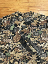 Load image into Gallery viewer, Vintage MossyOak Forest Floor Camo Pocket T (3XL)