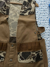 Load image into Gallery viewer, Walls Outdoors hunting vest XL