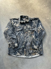 Load image into Gallery viewer, Vintage Mossy Oak Break Up Camo Chamois Button Up (XL)