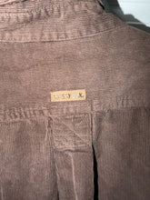 Load image into Gallery viewer, Mossy oak corduroy shirt