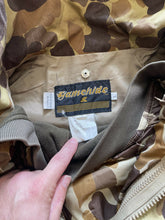 Load image into Gallery viewer, Vintage Duck Camo 2 in 1 Jacket (L)