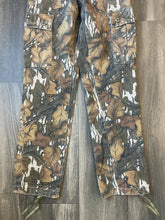 Load image into Gallery viewer, 1990’s Mossy Oak Fall Foliage Camo Adjustable Waist Pants (XS)