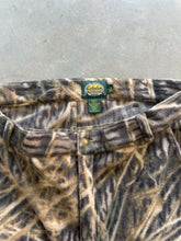 Load image into Gallery viewer, Vintage Mossy Oak Shadowgrass Camo Fleece Pants (38x28)