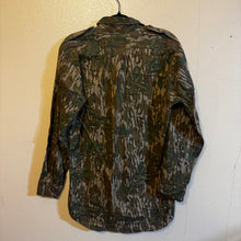 Load image into Gallery viewer, 90’s Mossy Oak Greenleaf Shirt (S) 🇺🇸