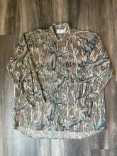 Load image into Gallery viewer, 1990’s Mossy Oak Treestand Camo Strap Shirt (2XL)