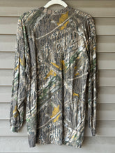 Load image into Gallery viewer, 00’s Mossy Oak Shadowbrach Shirt (L)