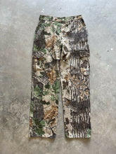 Load image into Gallery viewer, Vintage Realtree Camo Pants (M)
