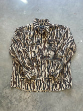 Load image into Gallery viewer, Vintage Ducks Unlimited Camo Chamois (XL)