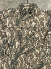 Load image into Gallery viewer, 90’s Mossy Oak Treestand Denim Button Down (XL) 🇺🇸