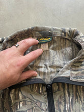 Load image into Gallery viewer, Vintage Realtree Camo Bomber Jacket (L)