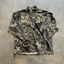 Load image into Gallery viewer, Vintage Mossy Oak Breakup Camo Mock Neck Shirt (2XL)