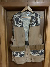 Load image into Gallery viewer, Walls Outdoors hunting vest XL