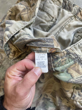 Load image into Gallery viewer, Vintage Realtree Advantage Camo Adjustable Waist Pants (XL)