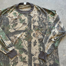 Load image into Gallery viewer, Vintage Realtree Camo Shirt (2XL)