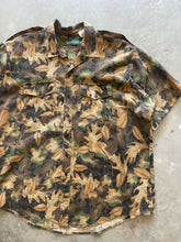 Load image into Gallery viewer, Vintage Gander Mountain Camo Short Sleeve Button-Up Shirt (3XL)