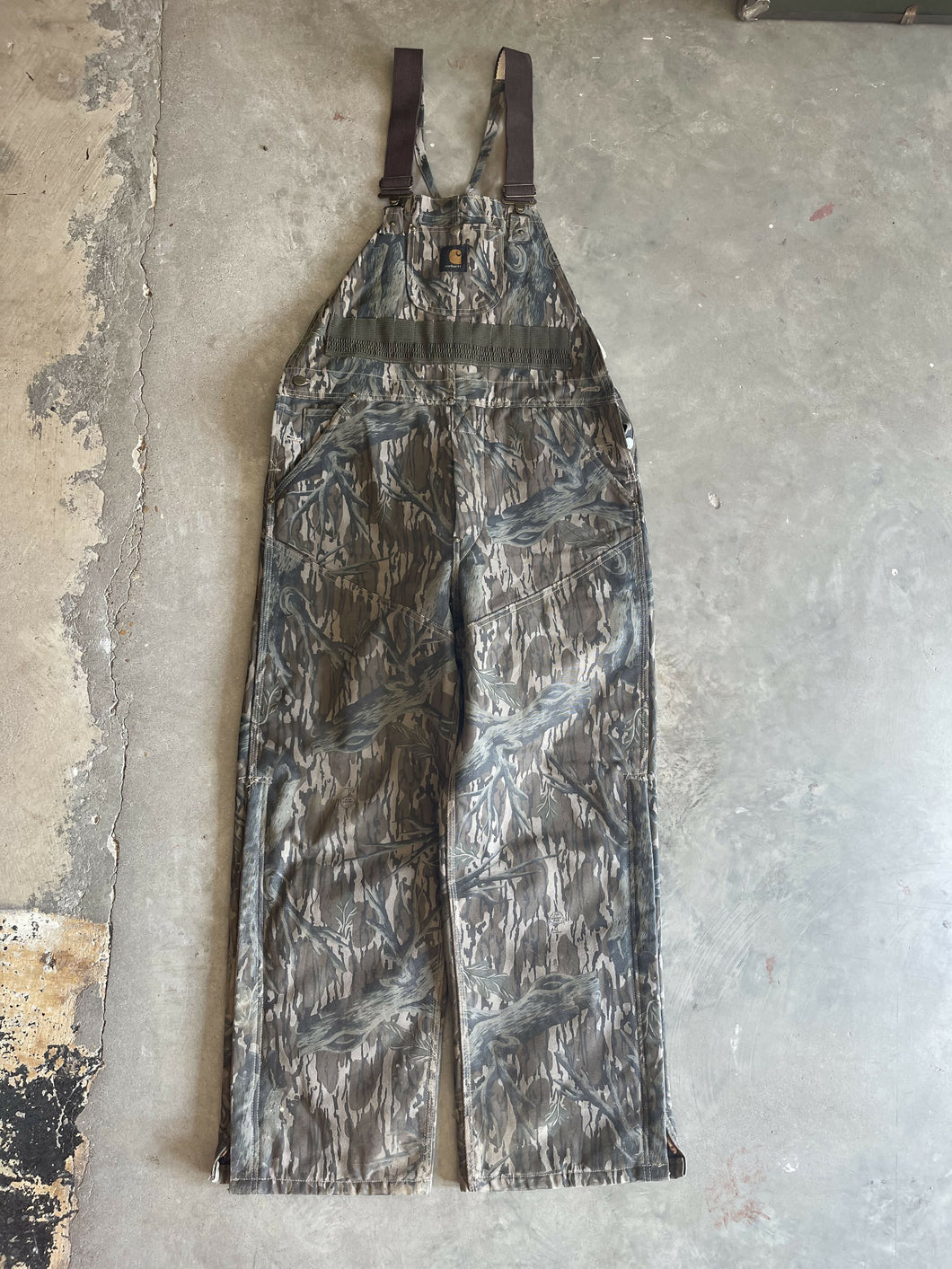 Vintage Carhartt Mossy Oak Treestand Camo Overalls (L) – Camoretro