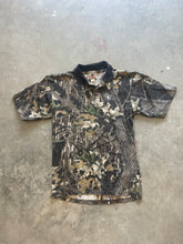 Load image into Gallery viewer, Vintage Mossy Oak Breakup Camo Polo Shirt (M)