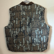 Load image into Gallery viewer, 90’s Cabela’s Quilted Trebark Vest (L/XL) 🇺🇸