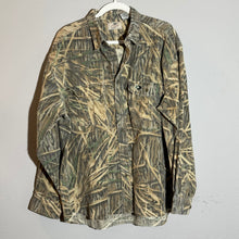 Load image into Gallery viewer, 90’s Mossy Oak Shadowgrass Chamois Shirt (XL/XXL) 🇺🇸