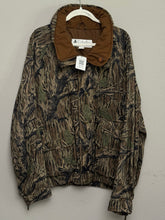 Load image into Gallery viewer, 00’s Columbia Mossy Oak Treestand Omni-Tech Jacket (XL)