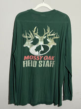 Load image into Gallery viewer, 00’s Mossy Oak Field Staff Whitetail Logo Shirt (XL)