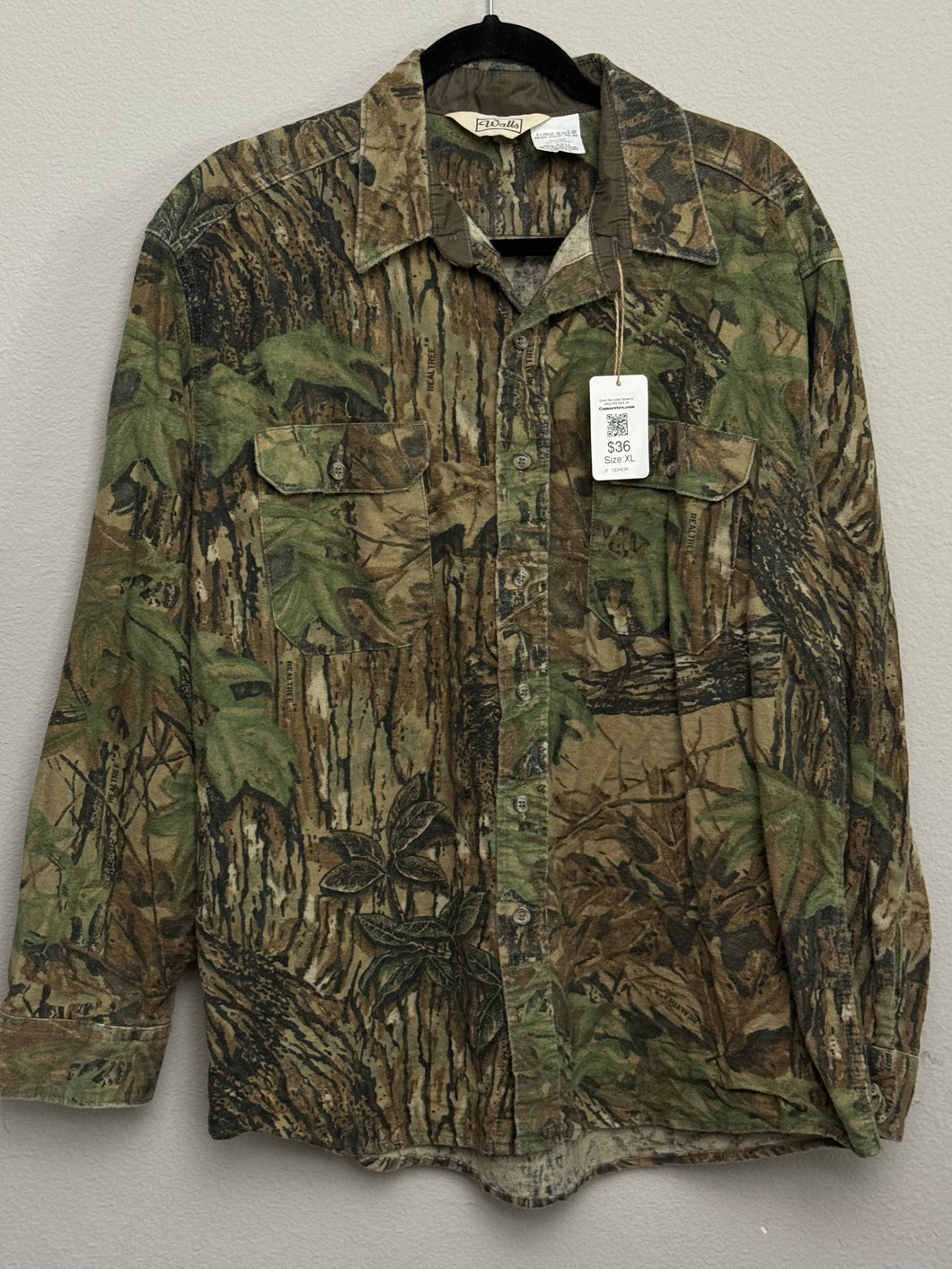 90’s Walls Realtree Shirt (XL)