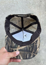 Load image into Gallery viewer, Vintage Mossy Oak Shadowgrass Camo Snapback