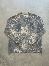 Load image into Gallery viewer, Vintage Mossy Oak Breakup Camo Long Sleeve Shirt (XL)