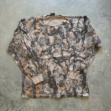 Load image into Gallery viewer, Vintage Natural Gear Camo Shirt (XL)
