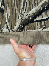 Load image into Gallery viewer, 90s Whitewater Outdoors Mossy Oak Treestand Knit Sweater XL