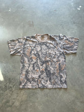 Load image into Gallery viewer, Vintage Natural Gear Camo T-Shirt (L)