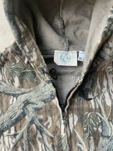 Load image into Gallery viewer, Vintage Mossy Oak Treestand Camo Chamois Hoodie Jacket (XL)