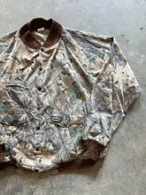 Load image into Gallery viewer, Vintage Spartan Realtree Camo Bomber Jacket (XL)